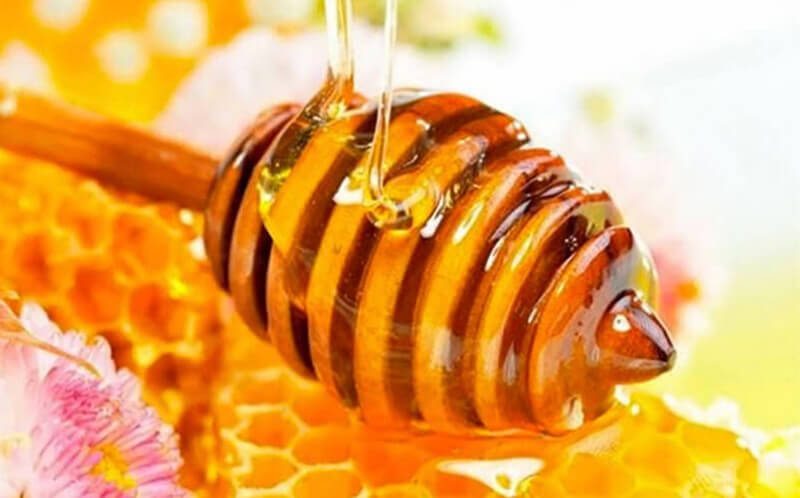 Mẹo hay từ mật ong giúp bạn ngủ ngon hơn