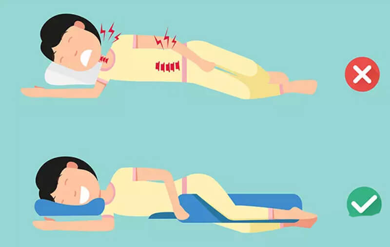 Người ngủ dạ dày phải đặt một chiếc gối dưới bụng và xương chậu của họ để giảm căng thẳng trên lưng